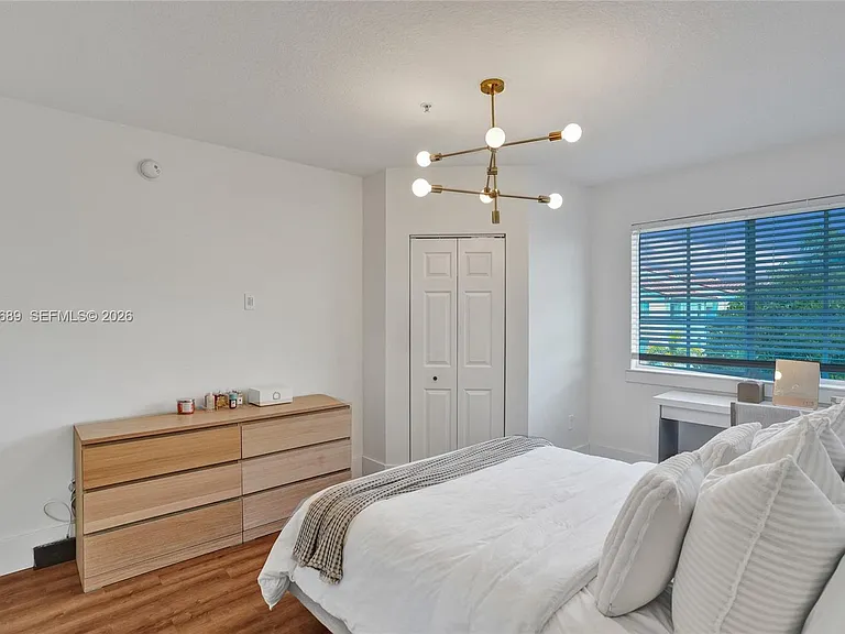 6841 SW 44th St #305 — Photo 17