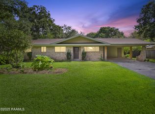 111 Kim Dr, Lafayette, LA 70503