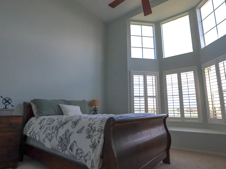 770 Harbor Cliff Way #142 — Photo 13