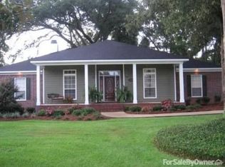 10510 Hunters Ridge Dr, Mobile, AL 36695