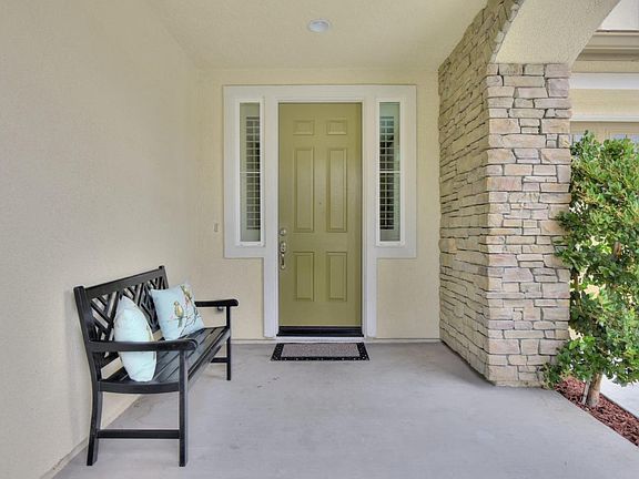 2nd image of 9712 Coyote Moon Ln