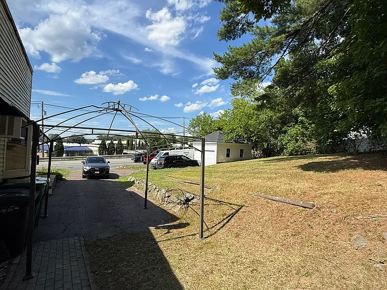 359 Mishawum Rd — Photo 14