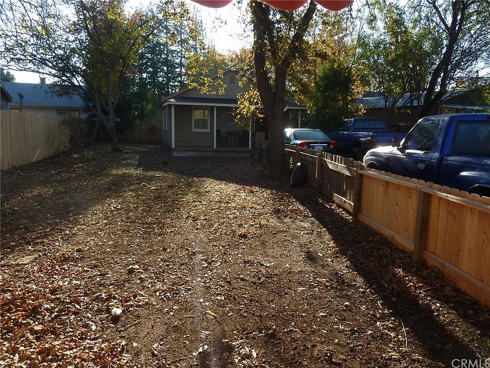 2nd image of 1708 Elm St