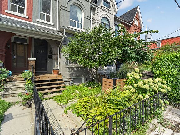 2nd image of 28 Robinson St