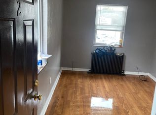 709 Washington Ave #2B, Carnegie, PA