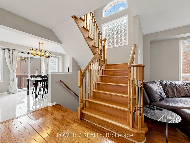 117 Saint Urbain Dr — Photo 24
