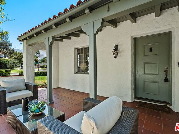 3rd image of 2130 Las Lunas St