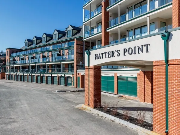 60 Merrimac St Unit 608, Amesbury, MA 01913