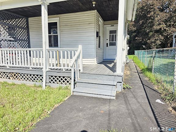 3rd image of 243 Oak St