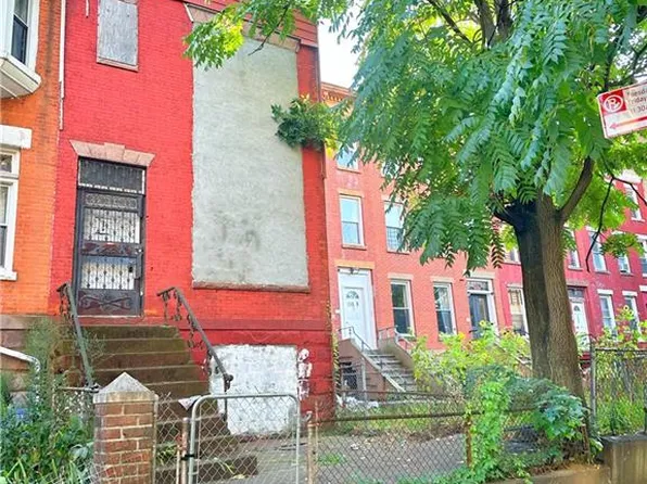 1360 Bergen St, Brooklyn, NY 11213