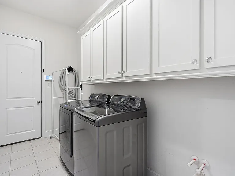 7136 Shingle Mill Rd — Photo 10