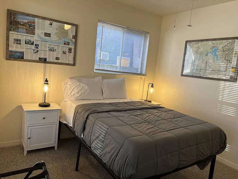 2401 Laramie Trl #A — Photo 9
