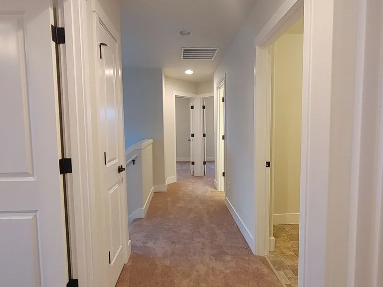 10490 NW 292nd Ave — Photo 16