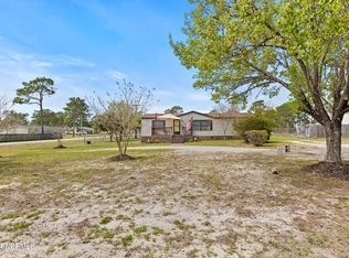 133 Kingsbridge Rd, Hubert, NC 28539