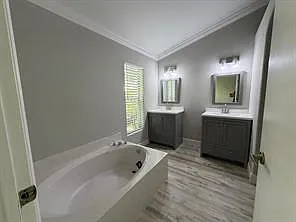 7657 Sanctuary Dr — Photo 9