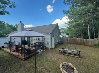 300 Paxton Ct, Woodstock, GA 30188