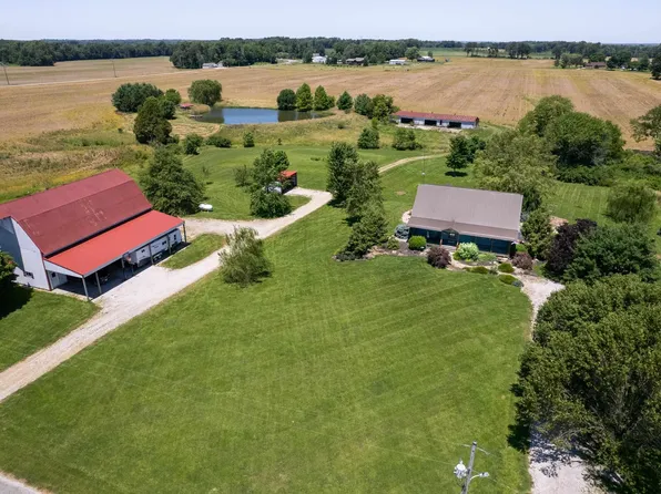 13598 E Saints Church Rd, Monroe City, IN 47557