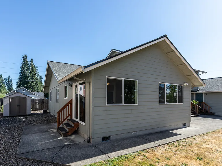 58907 Green Acres Dr #D — Photo 12
