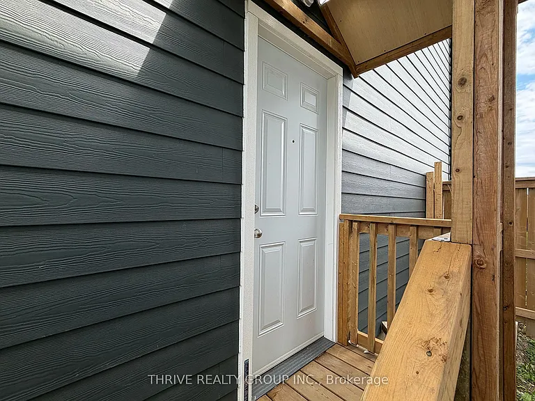 1514 Drew St #LOWER — Photo 3