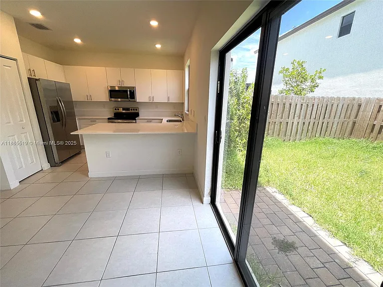 23247 SW 129th Path — Photo 3