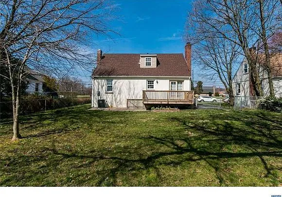 705 Elkton Rd — Photo 2