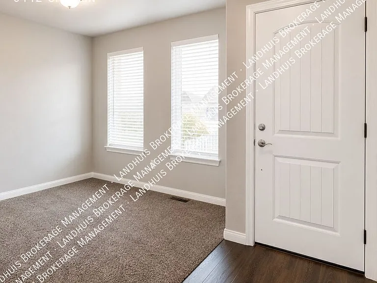 6442 Chaplin Dr — Photo 4