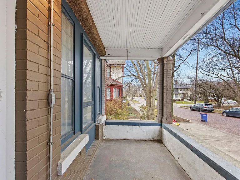538 Logan St SE — Photo 15