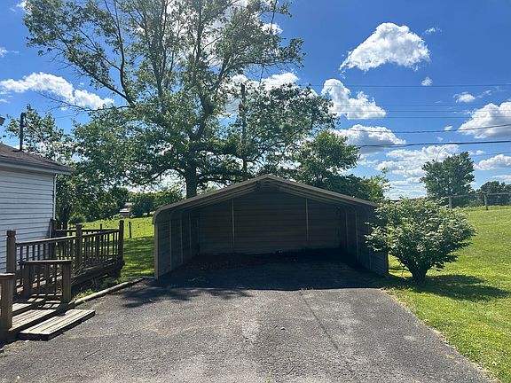 3rd image of 120 Lynnwood Dr