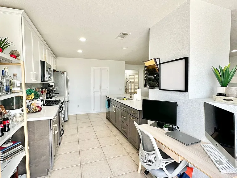 5010 Golondrina Way #59 — Photo 11