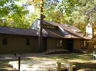 3328 E McKinley Rd, Midland, MI 48640