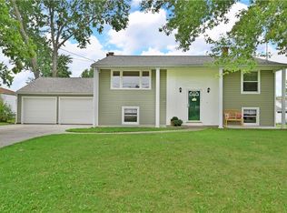 3870 Adrian Dr SE, Warren, OH