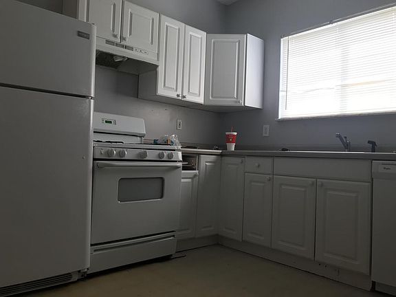 2nd image of 626 Boggs Ave