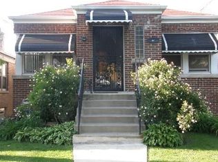 560 E 105th St, Chicago, IL 60628