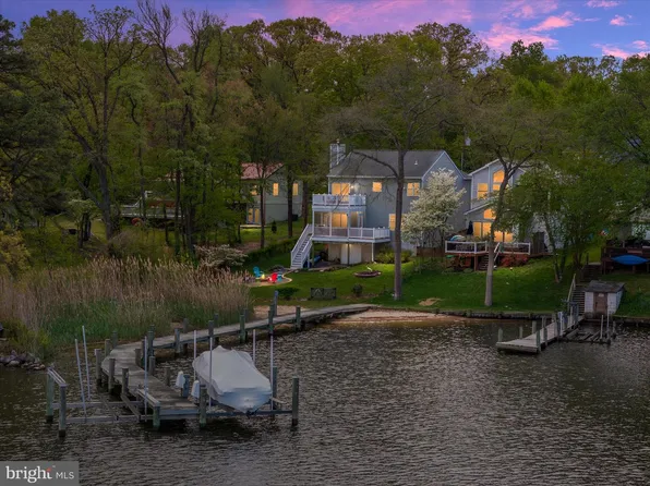 1570 Annapolis Dr, Glen Burnie, MD 21060