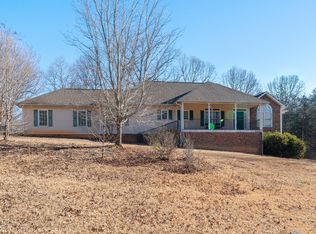 204 Heather Way, Cleveland, GA 30528