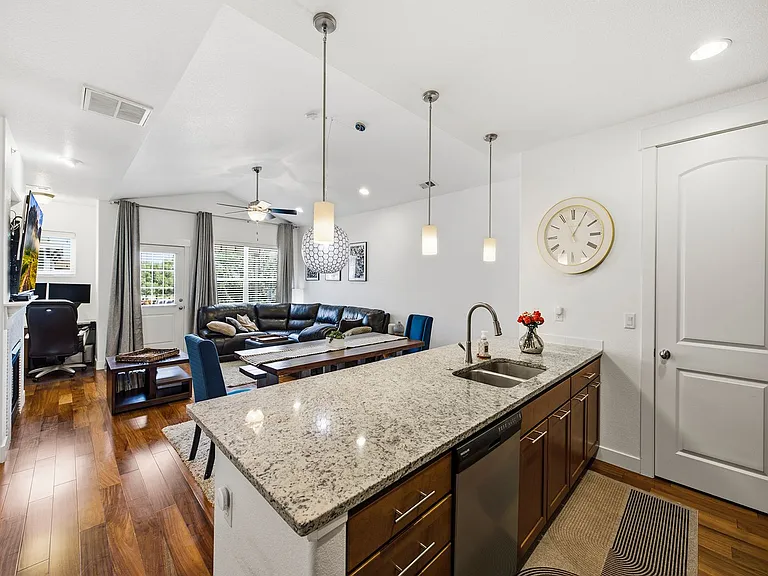 5851 Dripping Rock Ln #B201 — Photo 9