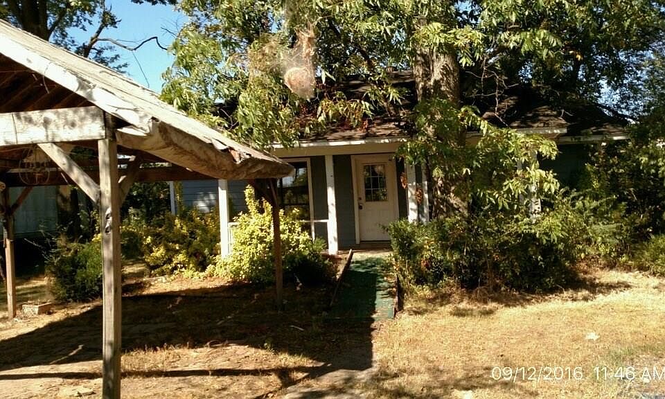 1st image of 22 S 22nd St