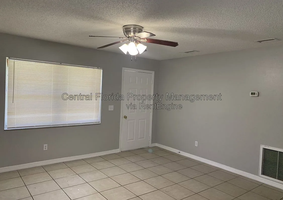 2 bed, 1.0 bath, 800 sqft, $1,499 — Photo 4