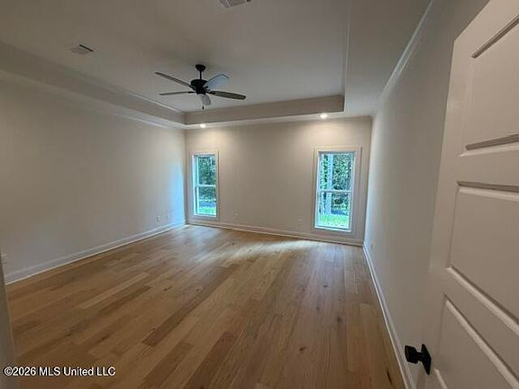 5th image of 112 Cross Wind Dr