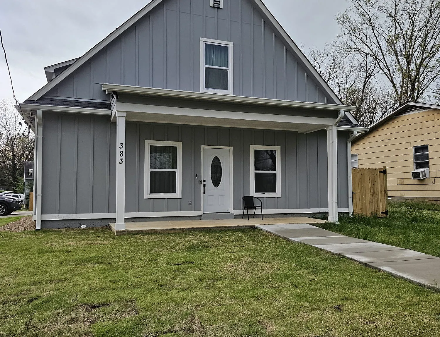 5 bed, 2900 sqft, $6,995 — Photo 2