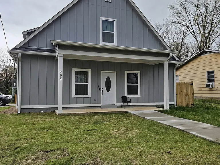 383 Halley Rd — Photo 2