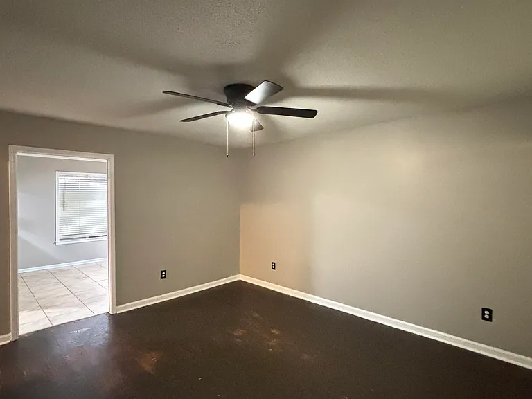 3863 N Trezevant St — Photo 7