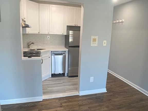 4th image of 222 E 75th St #6C2