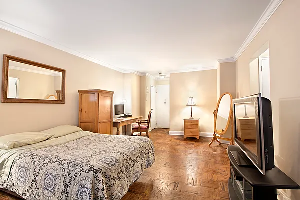 Sold by Town Residential | media 7