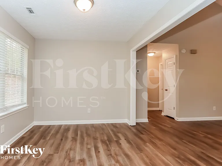 290 Willow Shoals Dr — Photo 7