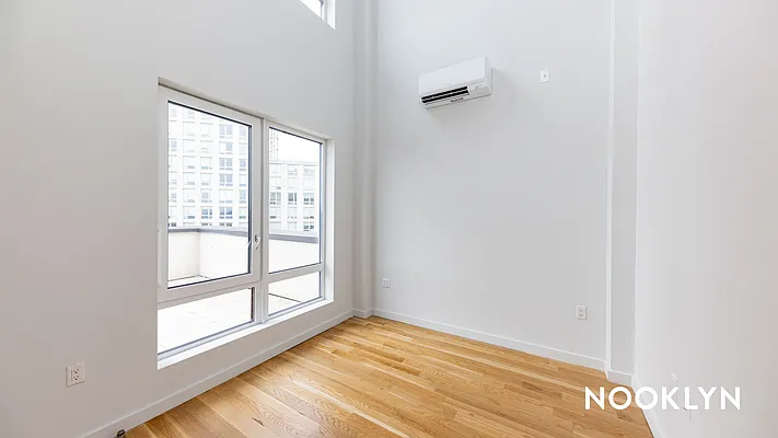 Rented by Nooklyn NYC LLC | media 70