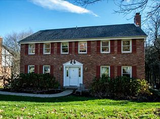 10075 Oakridge Dr, Wexford, PA 15090