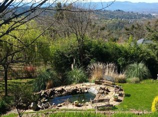 700 Trollview Rd, Grants Pass, OR 97527