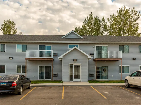 825 43rd St SE, 825 43rd St SE APT 103, Minot, ND 58701