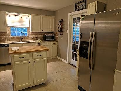 5th image of 6566 Malvey Ave